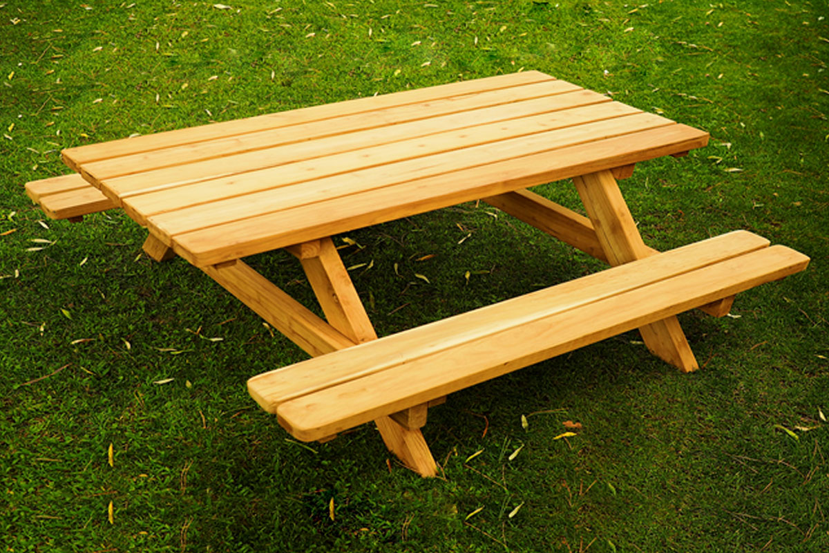 Mesa de pícnic infantil en madera de acacia para exterior